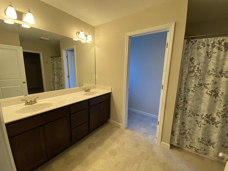 1116 Cloud View Dr — Photo 21