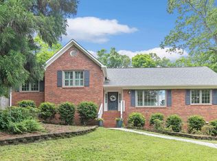 3626 Knightsbridge Rd, Mountain Brook, AL 35223