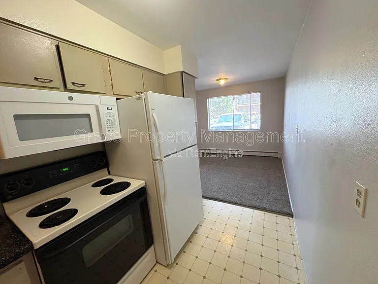 3041 W Hamilton Pl #3 — Photo 6