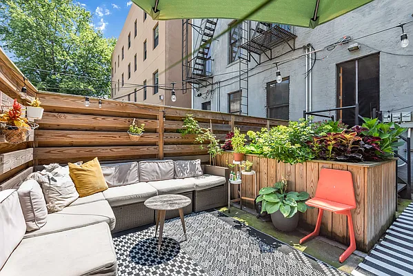 Rented by Corcoran | media 14