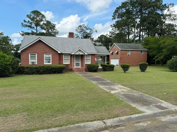 801 E 18th Ave, Cordele, GA 31015