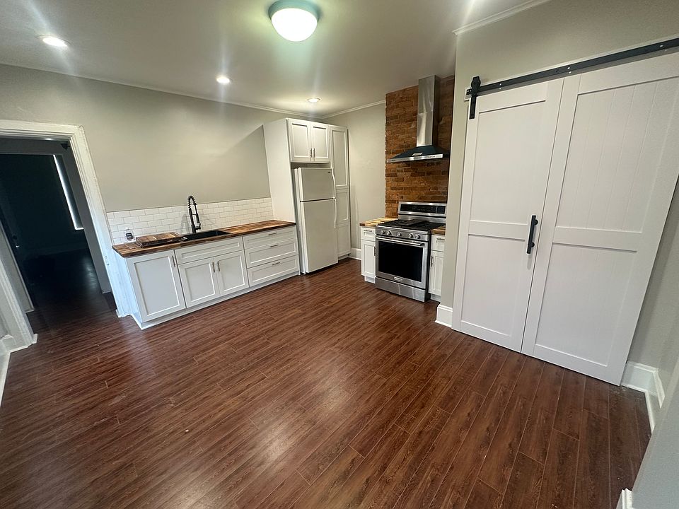 1st image of 162 E Central Ave #1