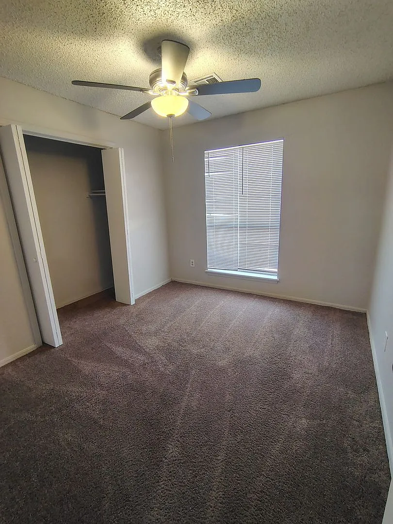 Duplex for Lease in Midwest City May — Photo 3