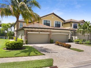 9484 Napoli Ln APT 101, Naples, FL 34113