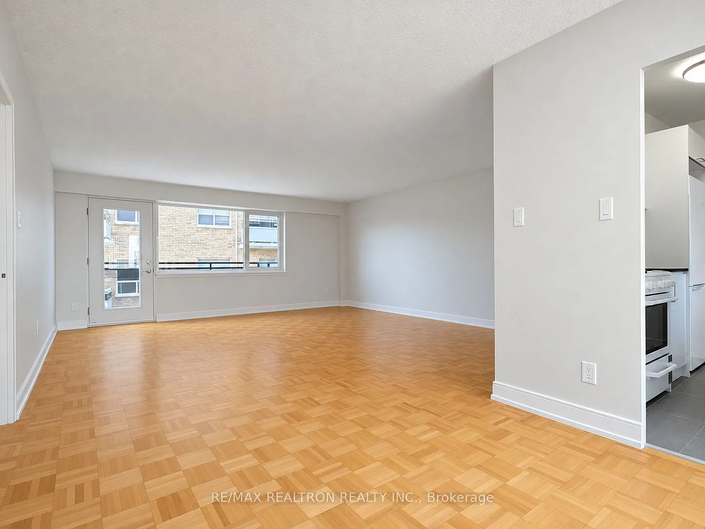 2 bed, $3,095 — Photo 4