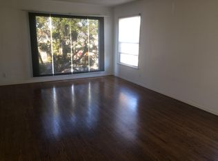 810 Raymond Ave, Long Beach, CA 90804