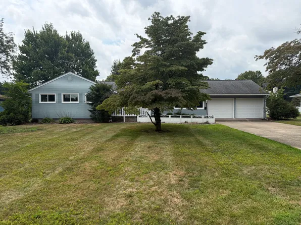 1182 Dalton Dr, Painesville, OH 44077