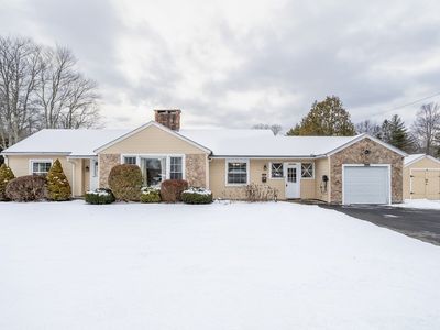 26 Montague St, Turners Falls, MA, 01376