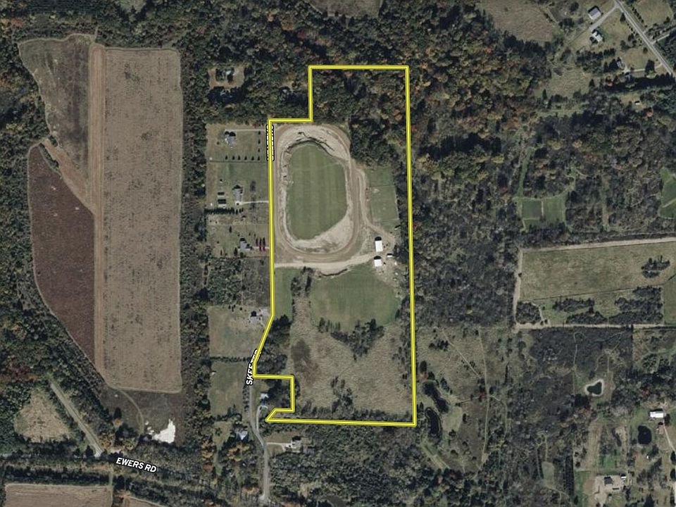 2nd image of 2343 Skeeter Ln