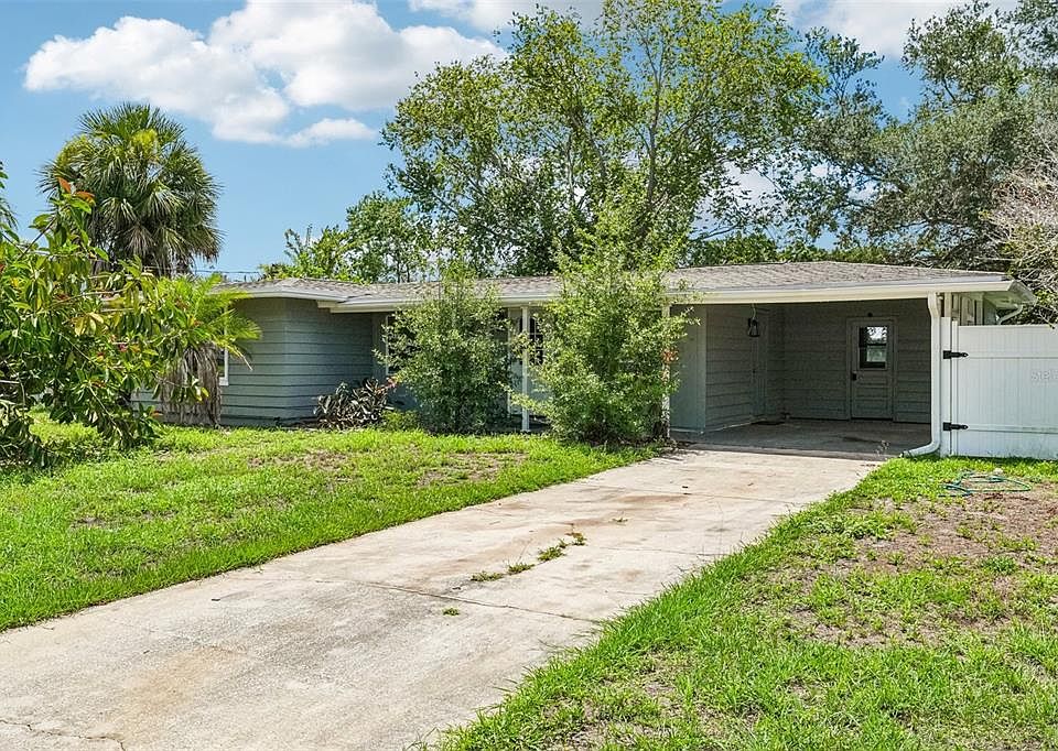 1st image of 520 FAIRFAX LANE