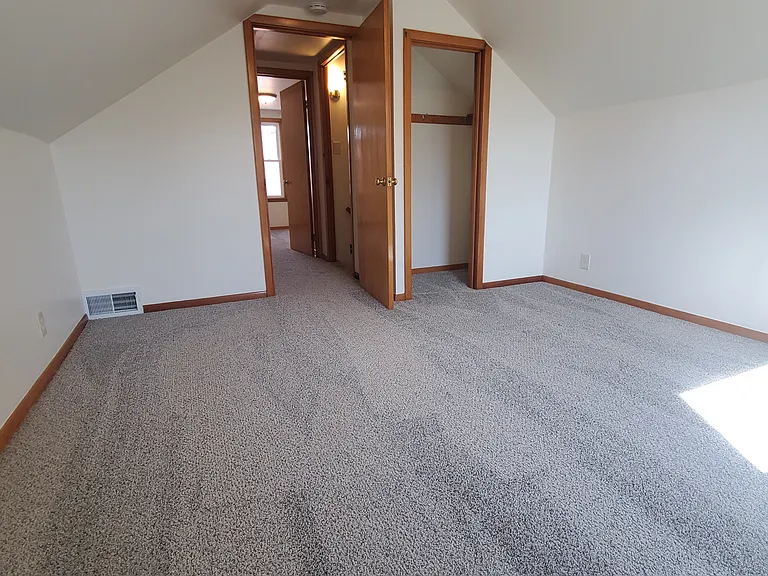 149 Fernald Ave — Photo 31