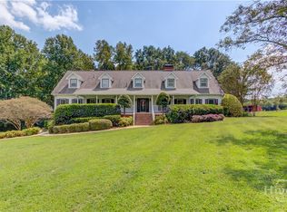 1052 Diamond Hill Rd, Gillsville, GA 30543