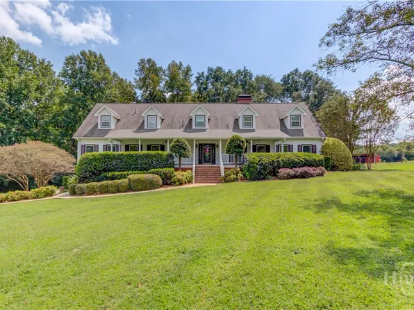 1052 Diamond Hill Road, Gillsville, GA 30543