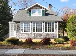 21 Bay View Ave, Plymouth, MA 02360