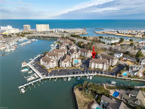 423 Harbour Point #102, Virginia Beach, VA 23451