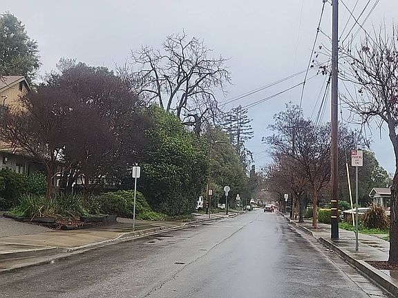 4th image of 554 Hampton Rd