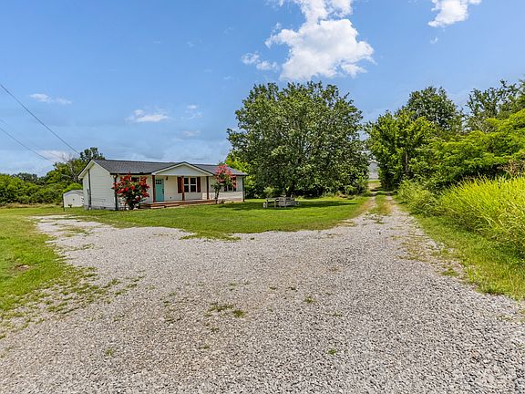 5th image of 241 Curd Rd