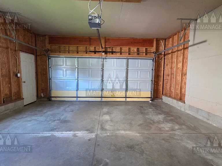 5208 Duvall St NW — Photo 49