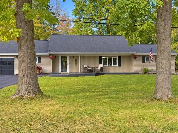 1149 Smith Ridge Rd, Chittenango, NY 13037