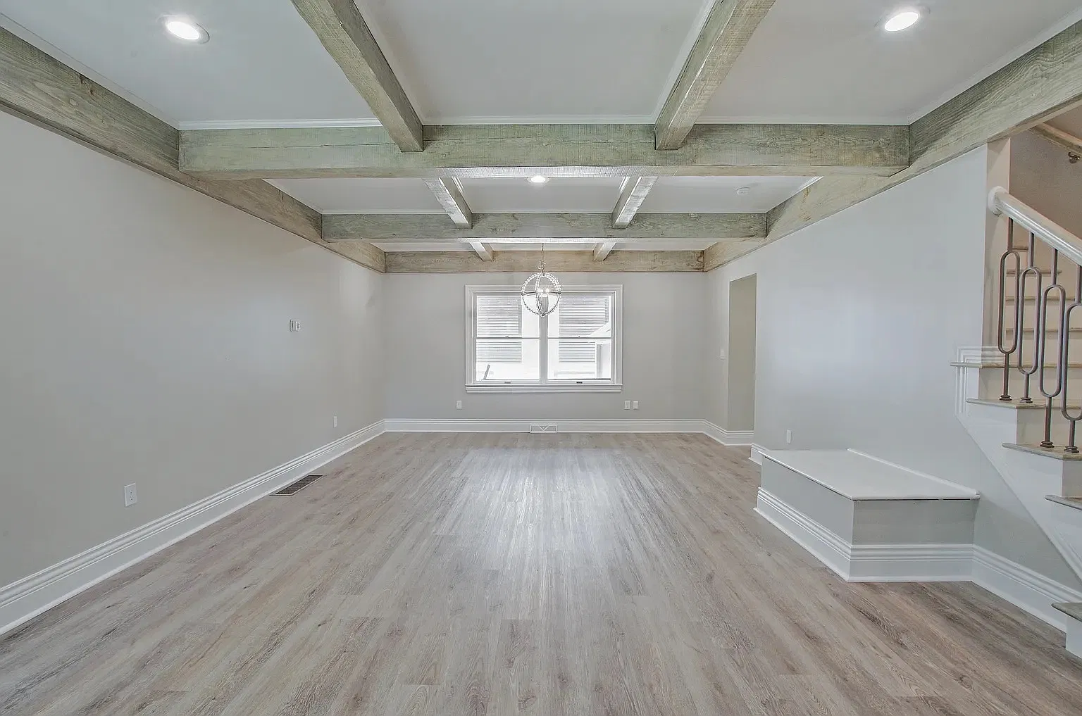 35 Ohio Avenue - B — Photo 1