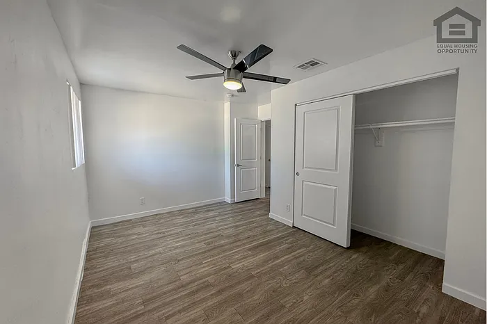 1336 E Willetta St #12 — Photo 11