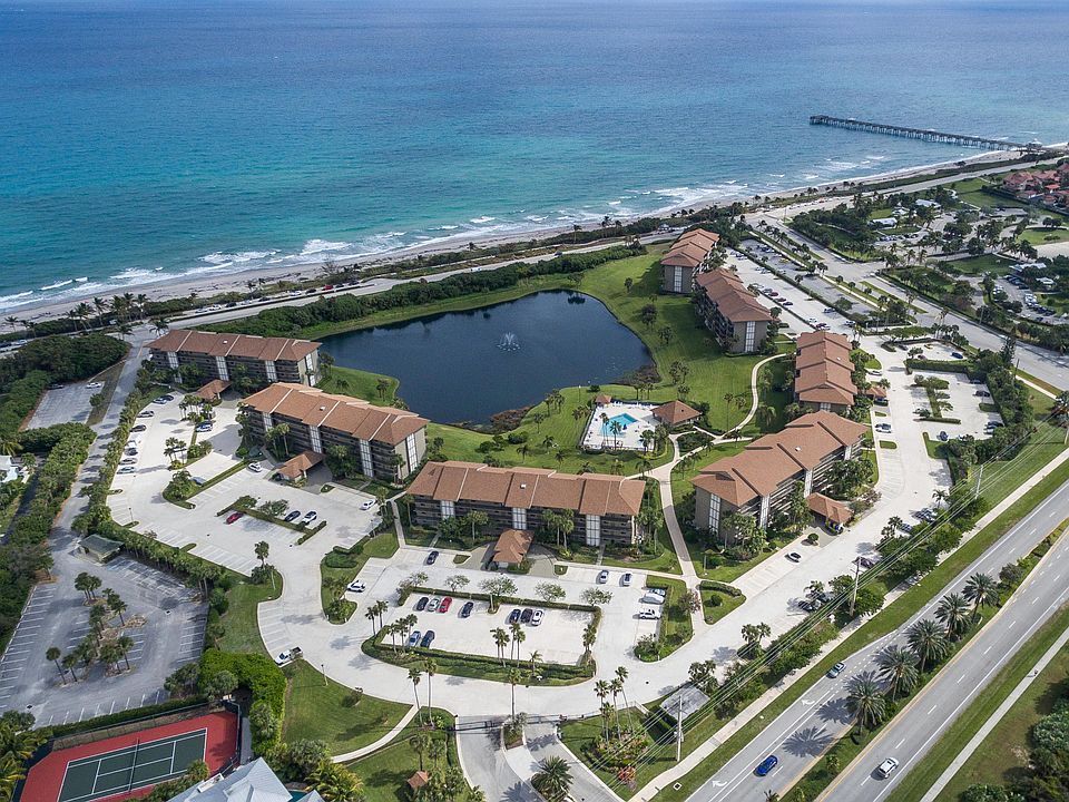 Condominiums Of The Oceans At The Bluffs South Apartments Jupiter, FL