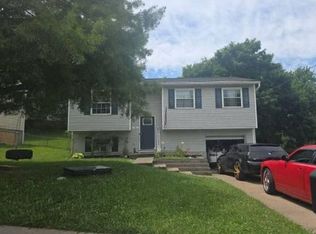 32 Hideaway Dr, Covington, KY 41017