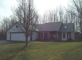 1105 Brick Landing Pl, Webster, NY 14580