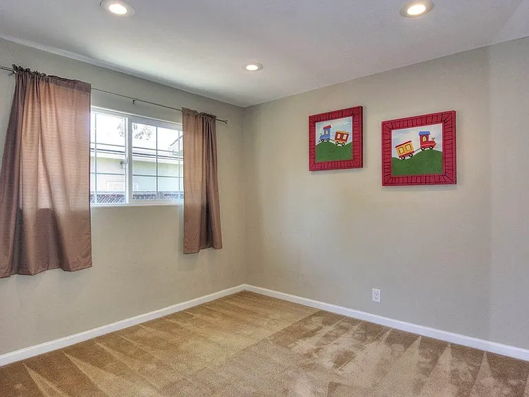 4675 Bianca Dr — Photo 11