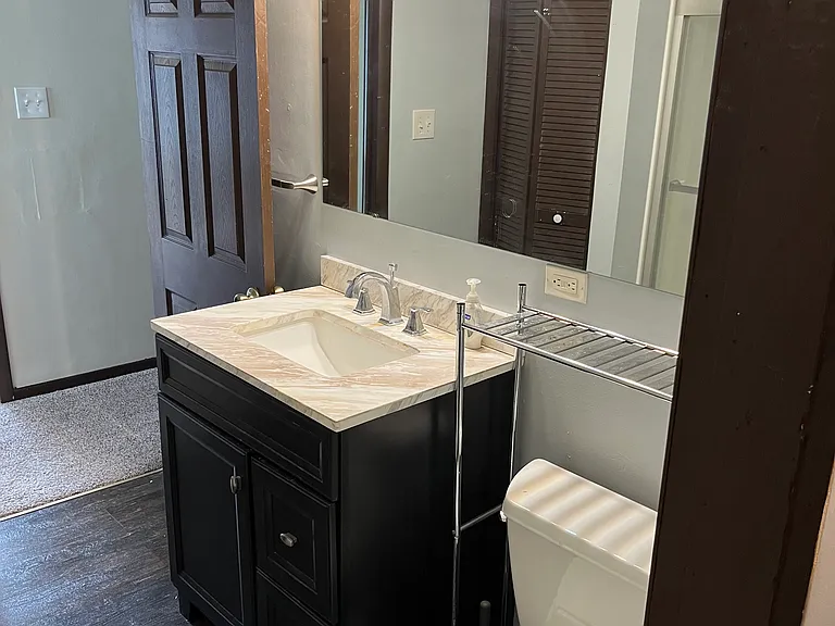 1343 Fry Ave — Photo 14