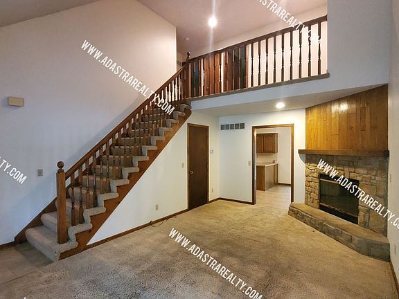 4th image of 14950 Glenwood Ave