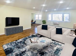 11-48 30th Rd #3B, Astoria, NY 11102