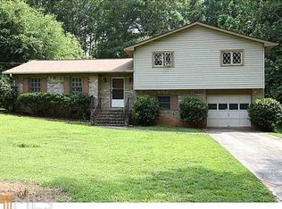 6661 Hawes Dr, Lithonia, GA 30058