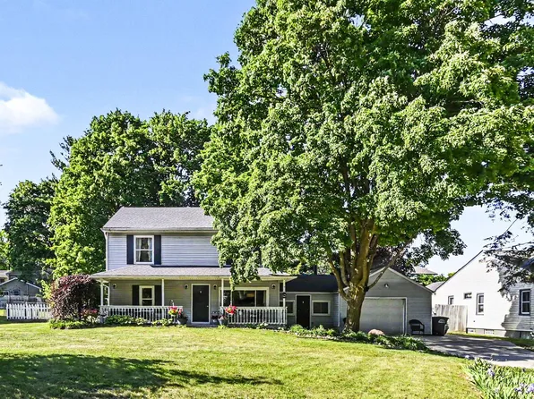 46120 Sunset St, Northville, MI 48167