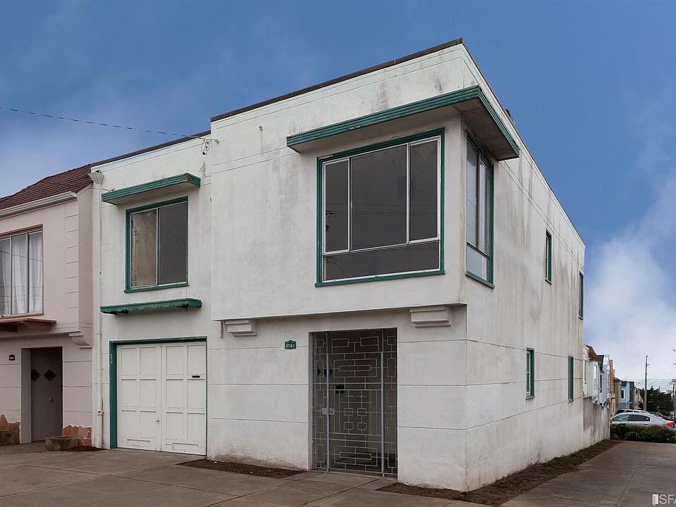 1st image of 2501 42nd Ave
