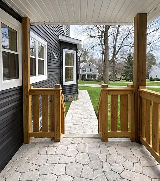 45 Clinton Ave #1 — Photo 4