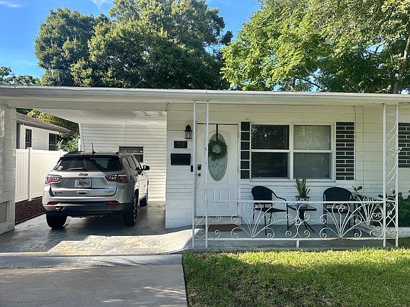 2nd image of 727 54th Ave N