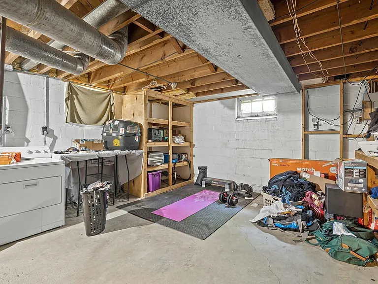 3843 Quail Ave N — Photo 10