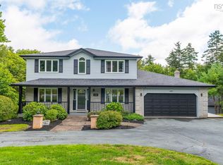 58 Lakefront Dr, Hammonds Plains, NS B4B 1L4