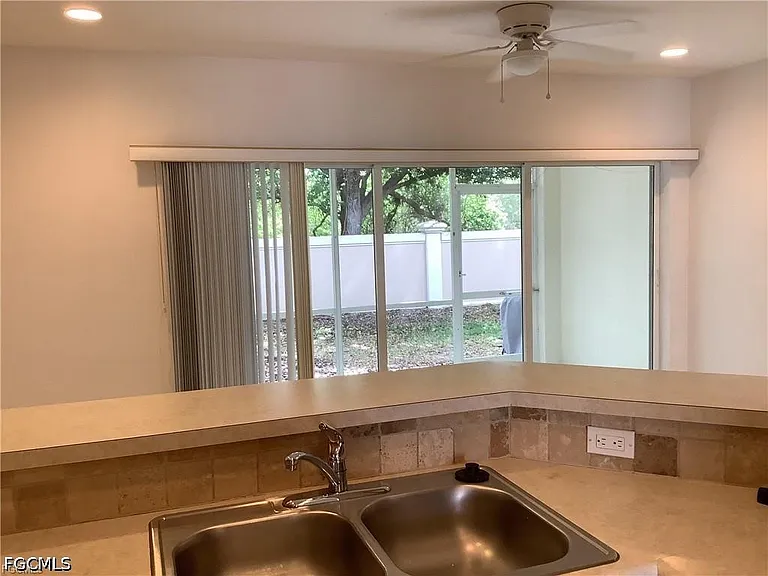 8567 Athena Ct — Photo 4
