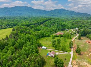 1020 Smith Rd, Columbus, NC 28722