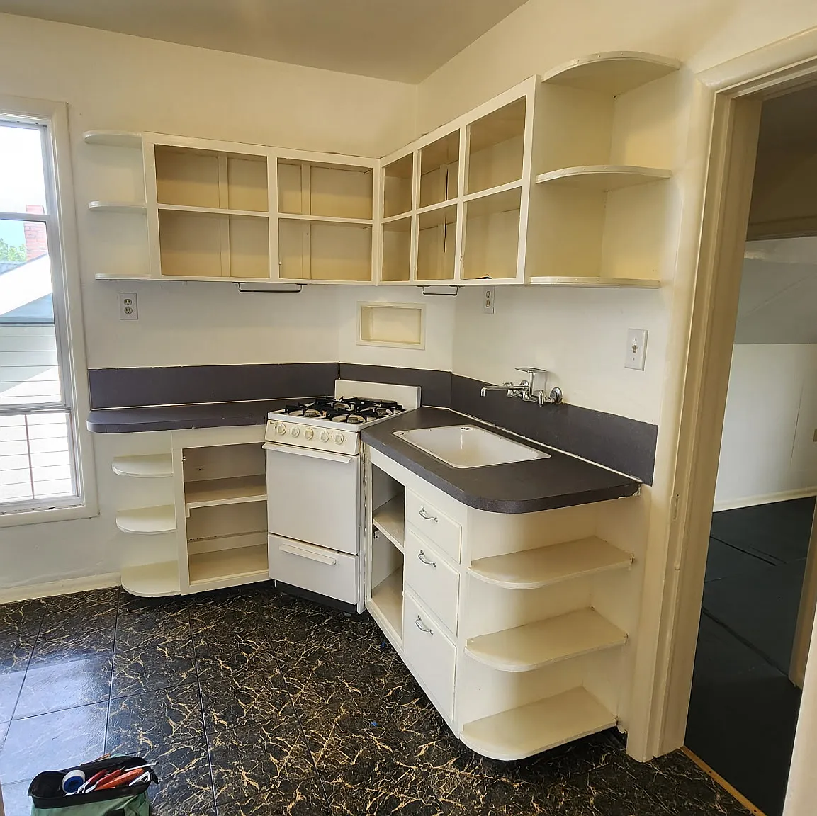 1 bed, 700 sqft, $1,175 — Photo 4