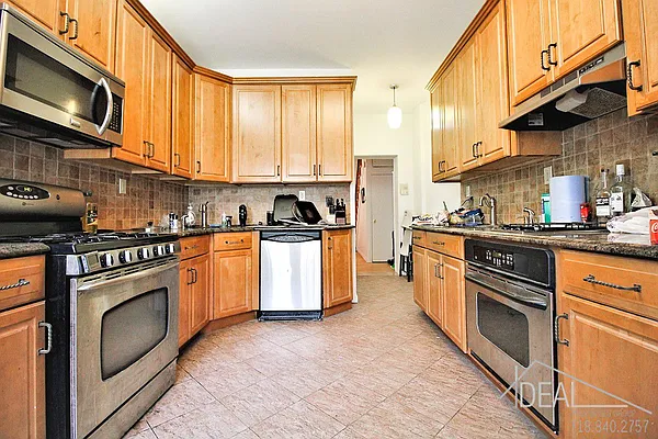 Rented by Ideal Properties Group | media 8