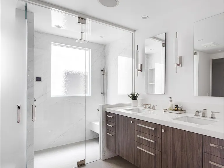 835 La Mirada St — Photo 14
