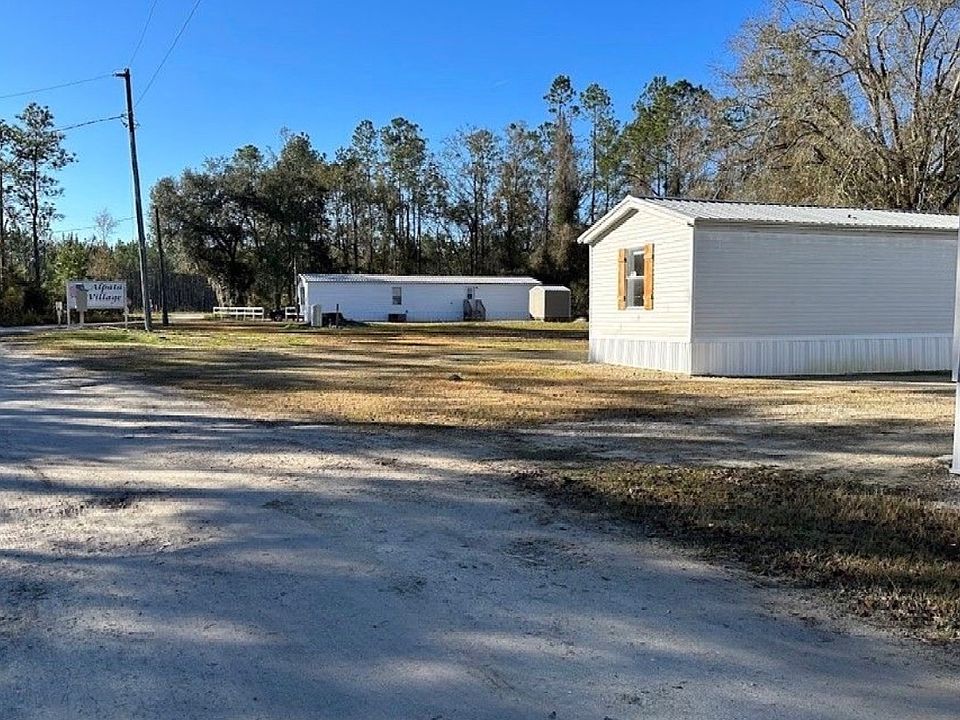 1st image of 154 NW Alpata Ct