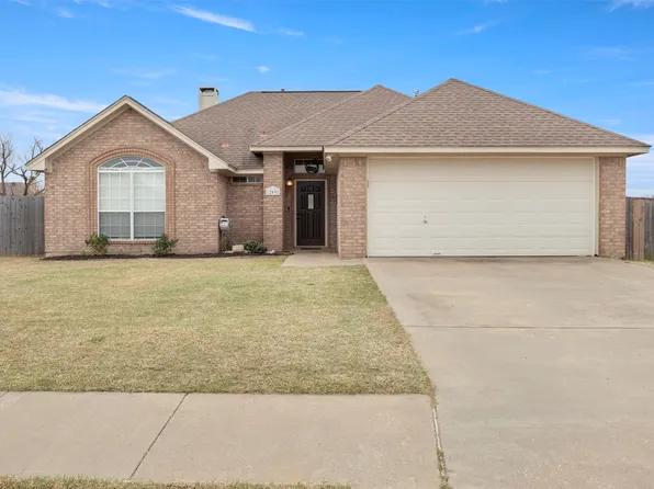 209 Mourning Dove Ln, Krum, TX 76249