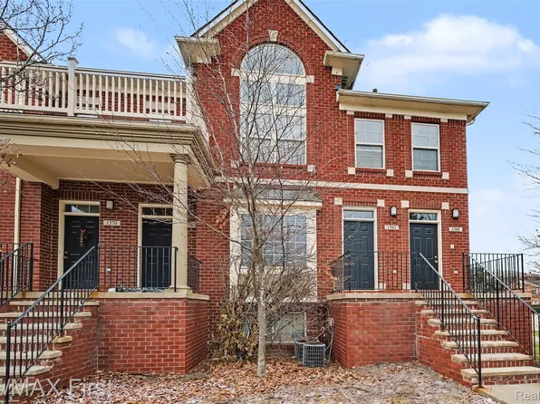 1582 Devon Ln, Troy, MI 48084