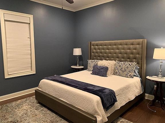 3rd image of 126 Gaunt Ln