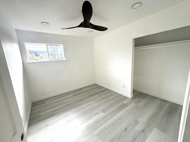 874 Duval St — Photo 13