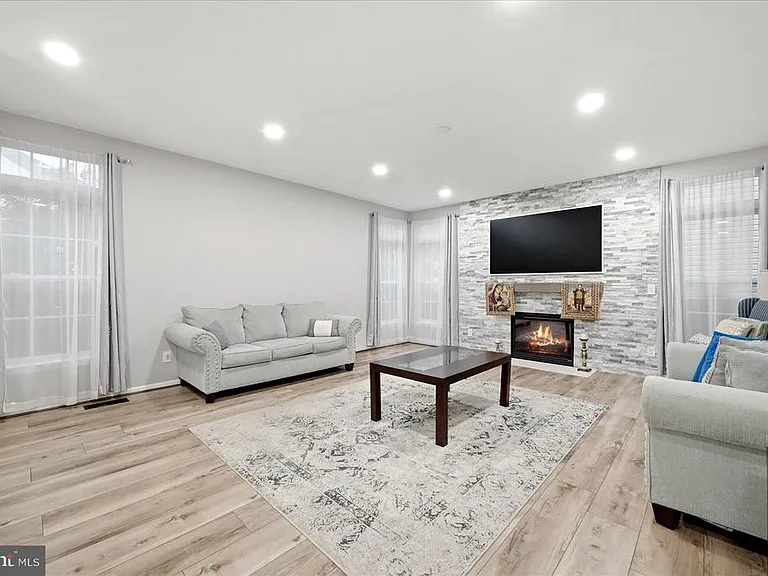 10545 Turning Grass Way — Photo 12